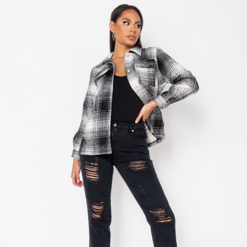 Kamryn Black & White Plaid Button Front Shacket - Picture 4 of 12